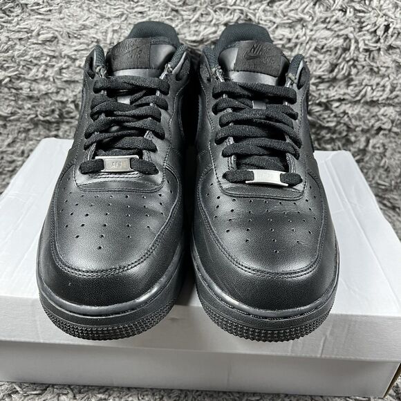 Nike Air Force 1 \'07 Triple Black CW2288-001 Men\'s Size 11 Sneakers Shoes Box main image 2